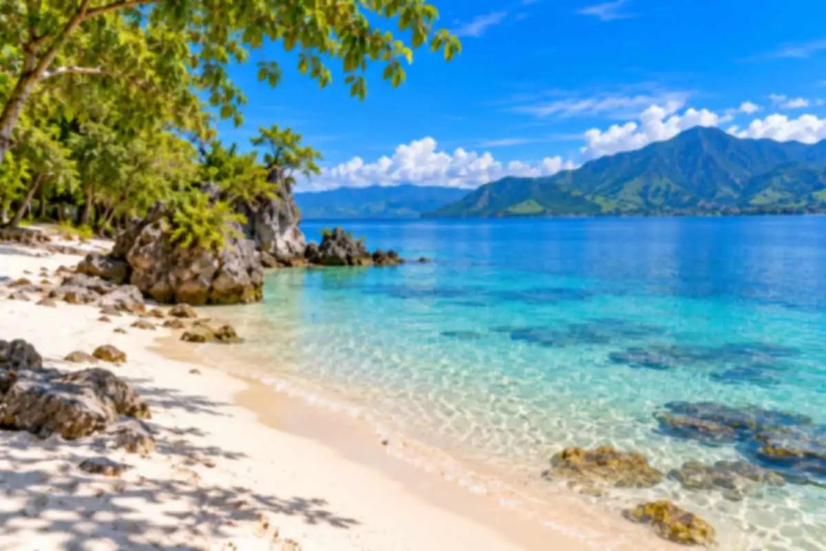Pantai Batu Hoda Samosir, Pesona Pantai Pasir Putih di Tepi Danau Toba