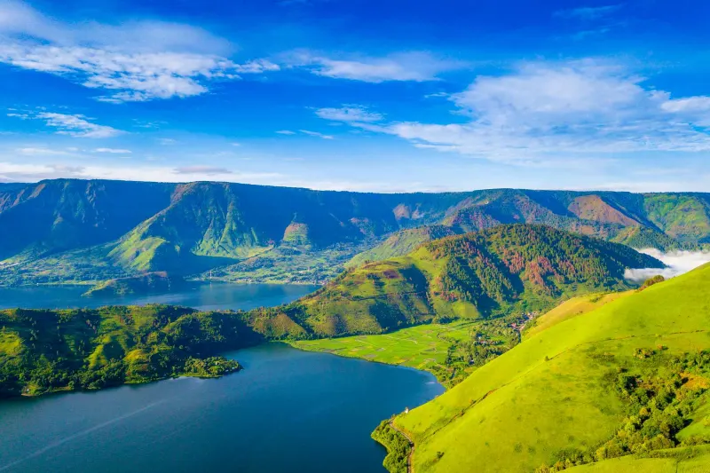Pemandangan Pulau Samosir di Danau Toba