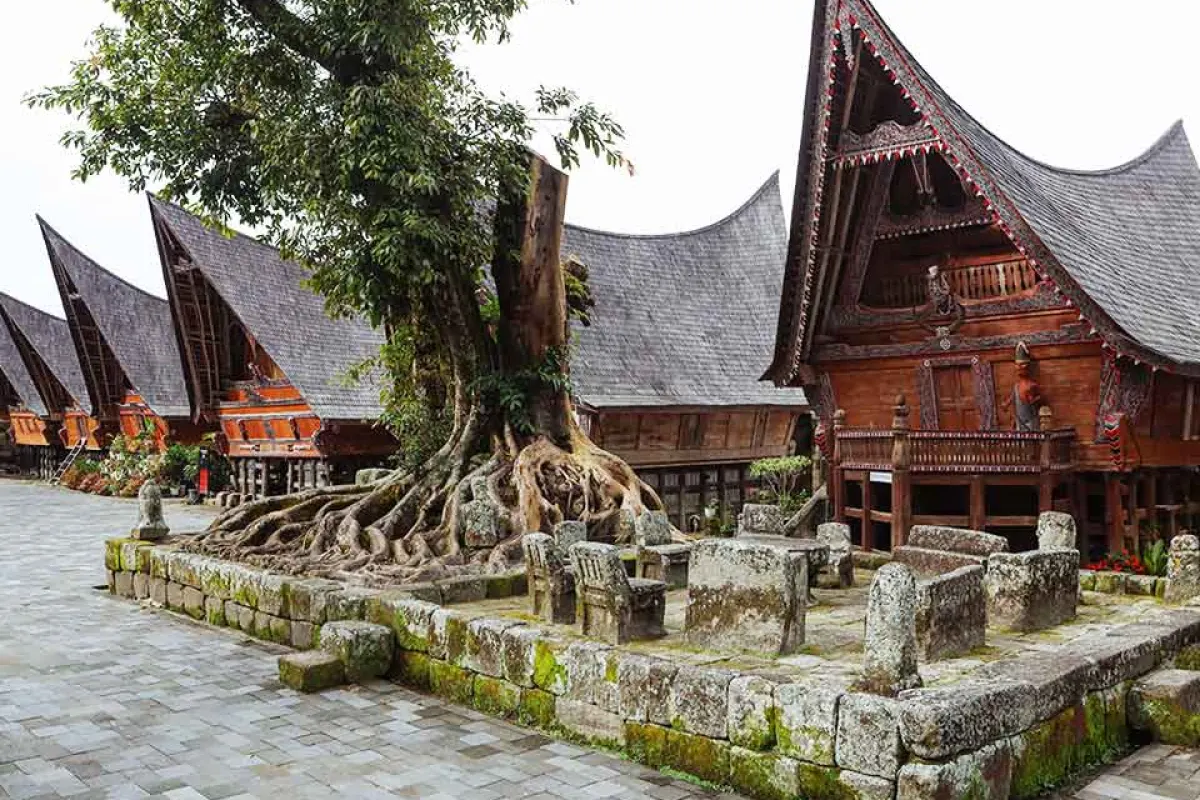 Samosir Tour – Berastagi – Medan (BLD)