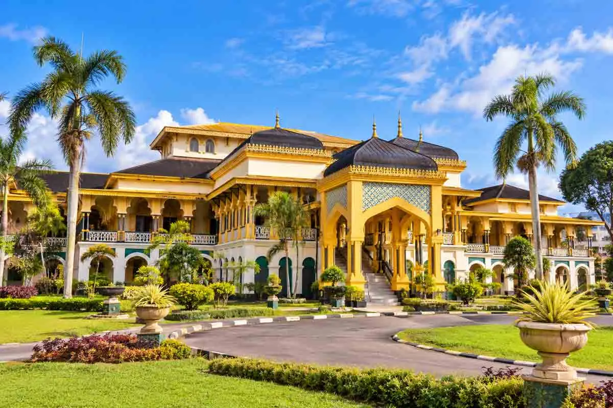 Parapat – Medan – Pusat Oleh-Oleh – Bandara Kualanamu