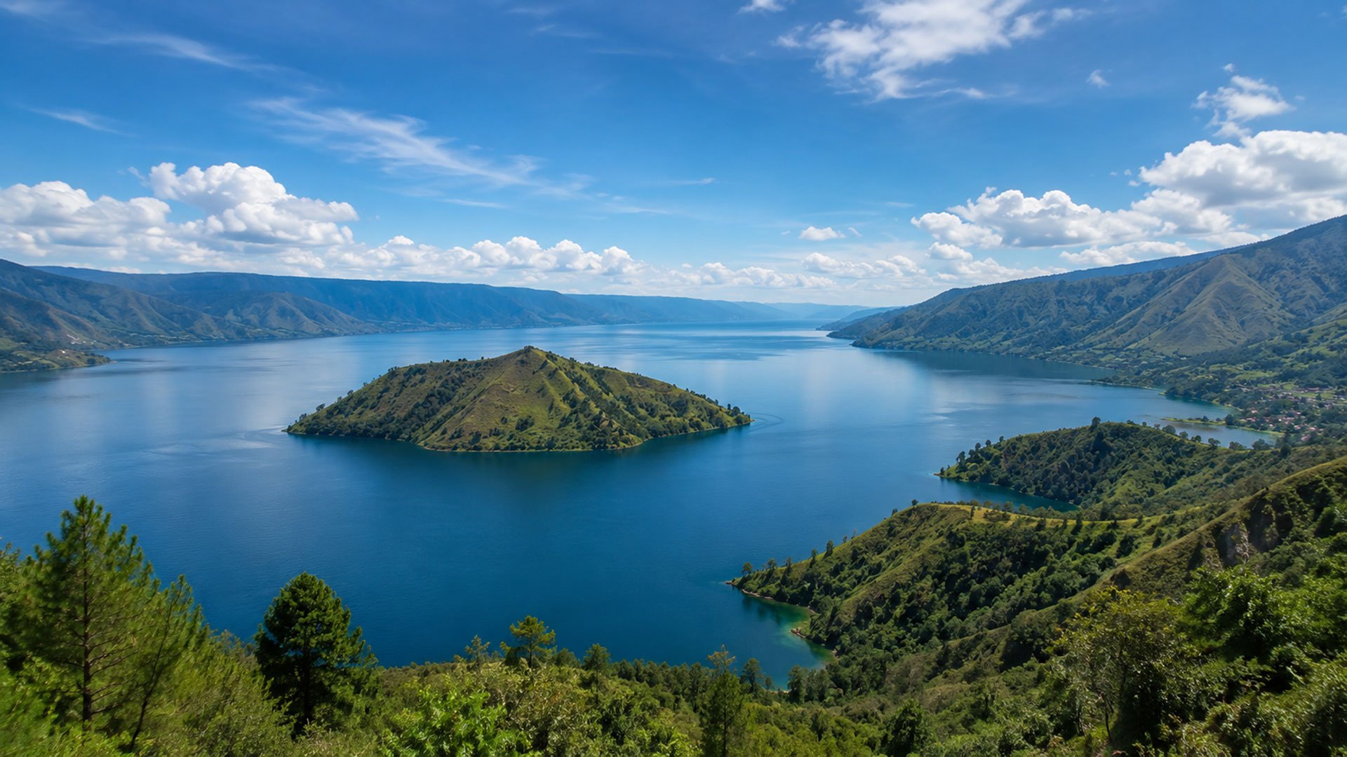 Pemandangan Danau Toba dari Tele