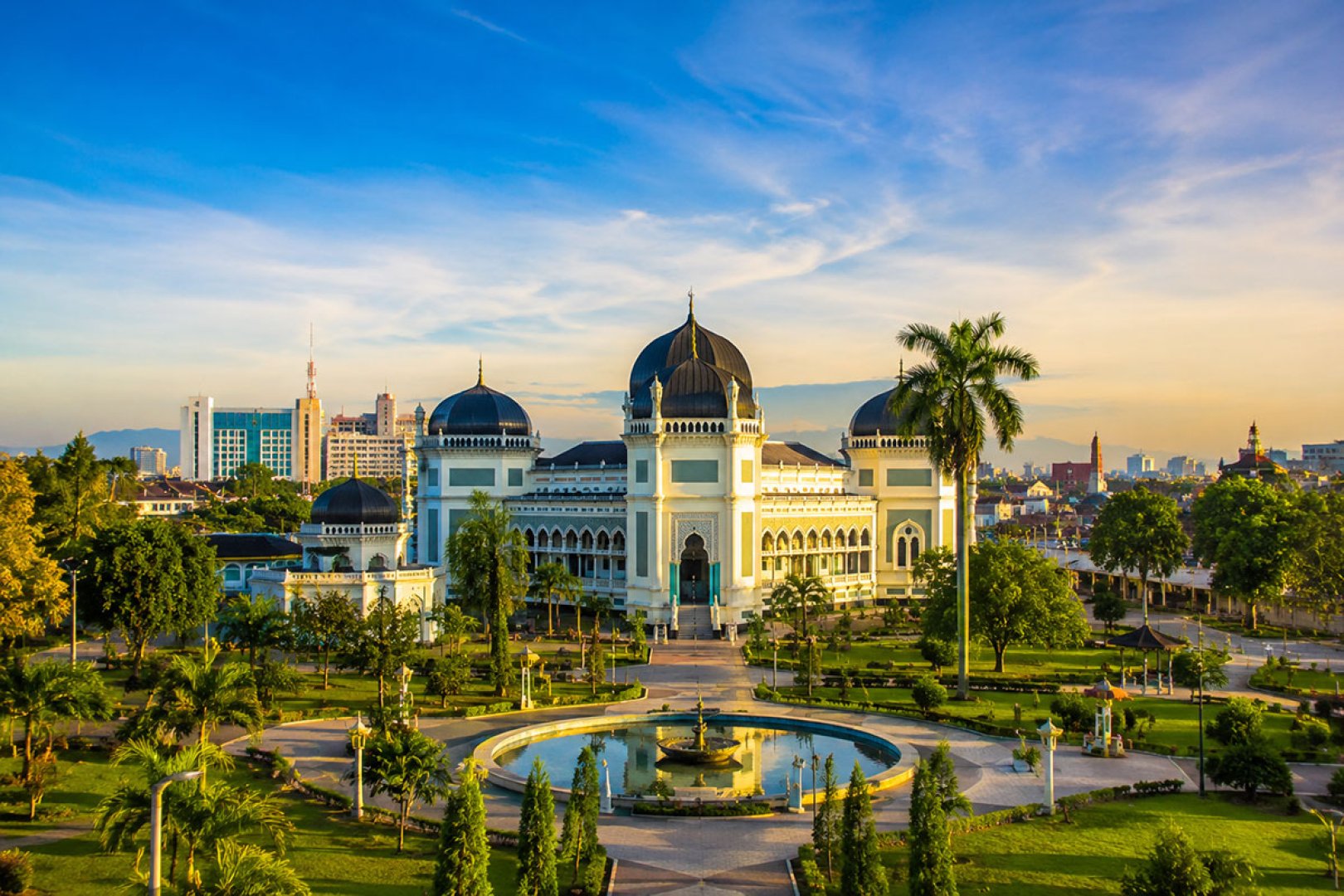 Masjid Raya Al Mahsum versi AII